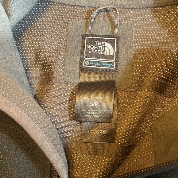 North Face Flight Series Small Black Jacket - Picture 9 of 9